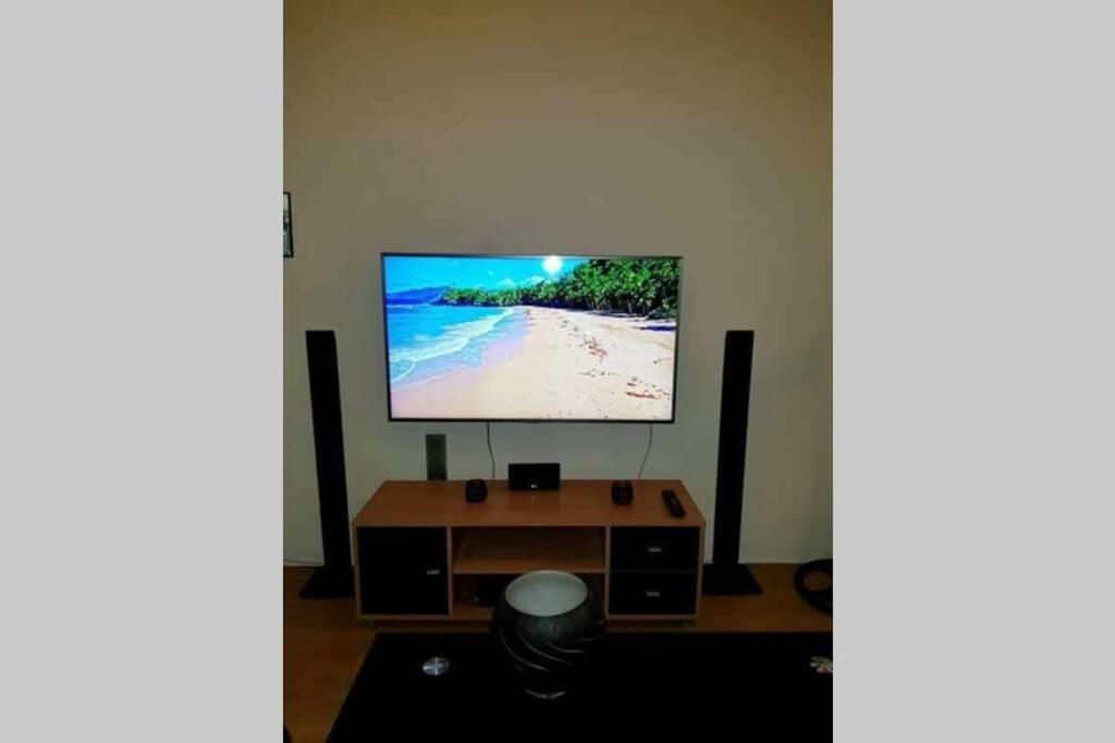 Apartments "Antonis" Nea Filadelfia Athena Bagian luar foto